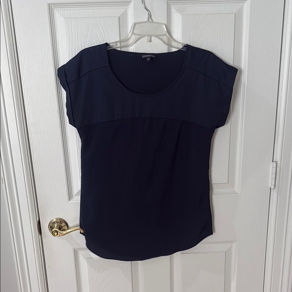 Express Women's Navy Top size small - Picture 1 of 4